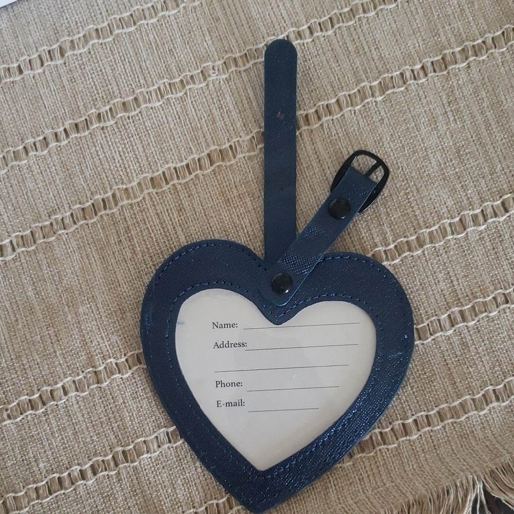 Heart-Shaped Blue Luggage Tag